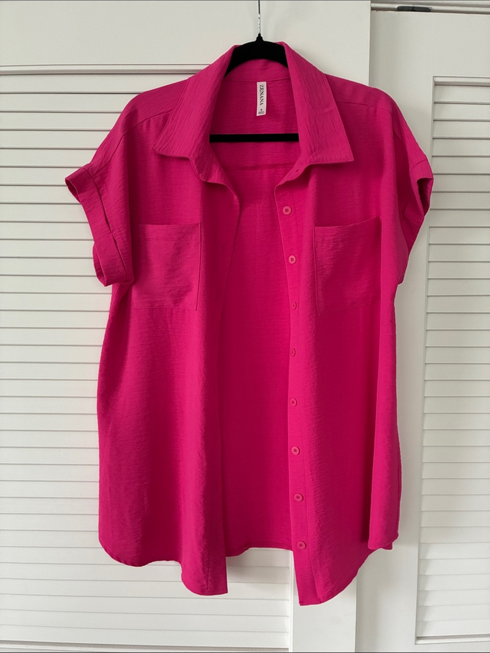 Zenana Outfitters Relaxed Short-Sleeve Button-Down Shirt - Hot Pink